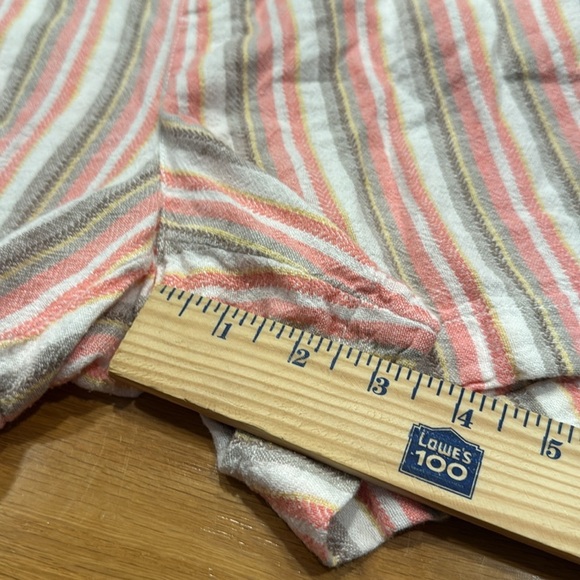 Briggs women’s linen /rayon blend striped shorts size large . - Picture 9 of 10